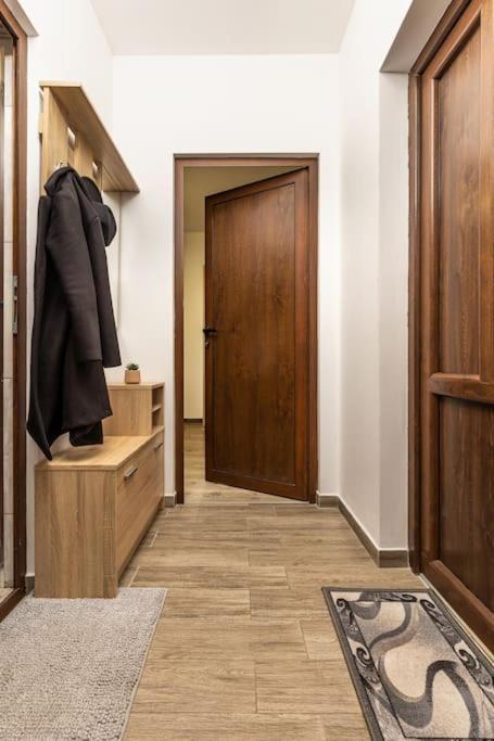 شقة 'Little Little' House In The Town Center & Parking بلوفديف المظهر الخارجي الصورة