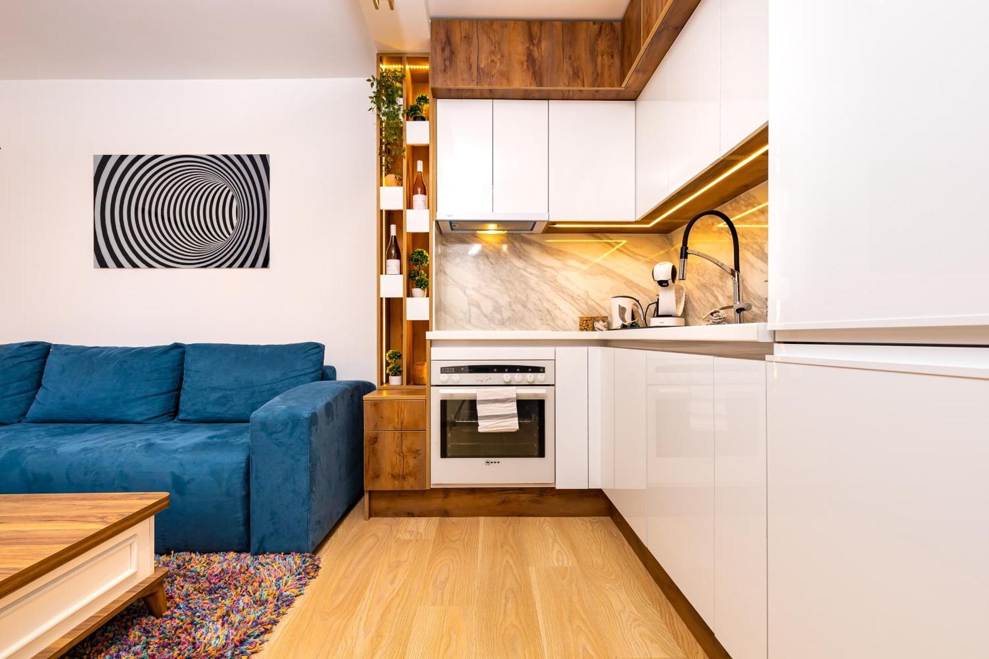 شقة 'Little Little' House In The Town Center & Parking بلوفديف المظهر الخارجي الصورة