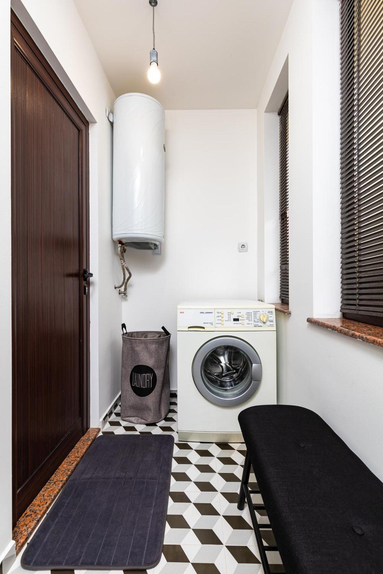 شقة 'Little Little' House In The Town Center & Parking بلوفديف المظهر الخارجي الصورة