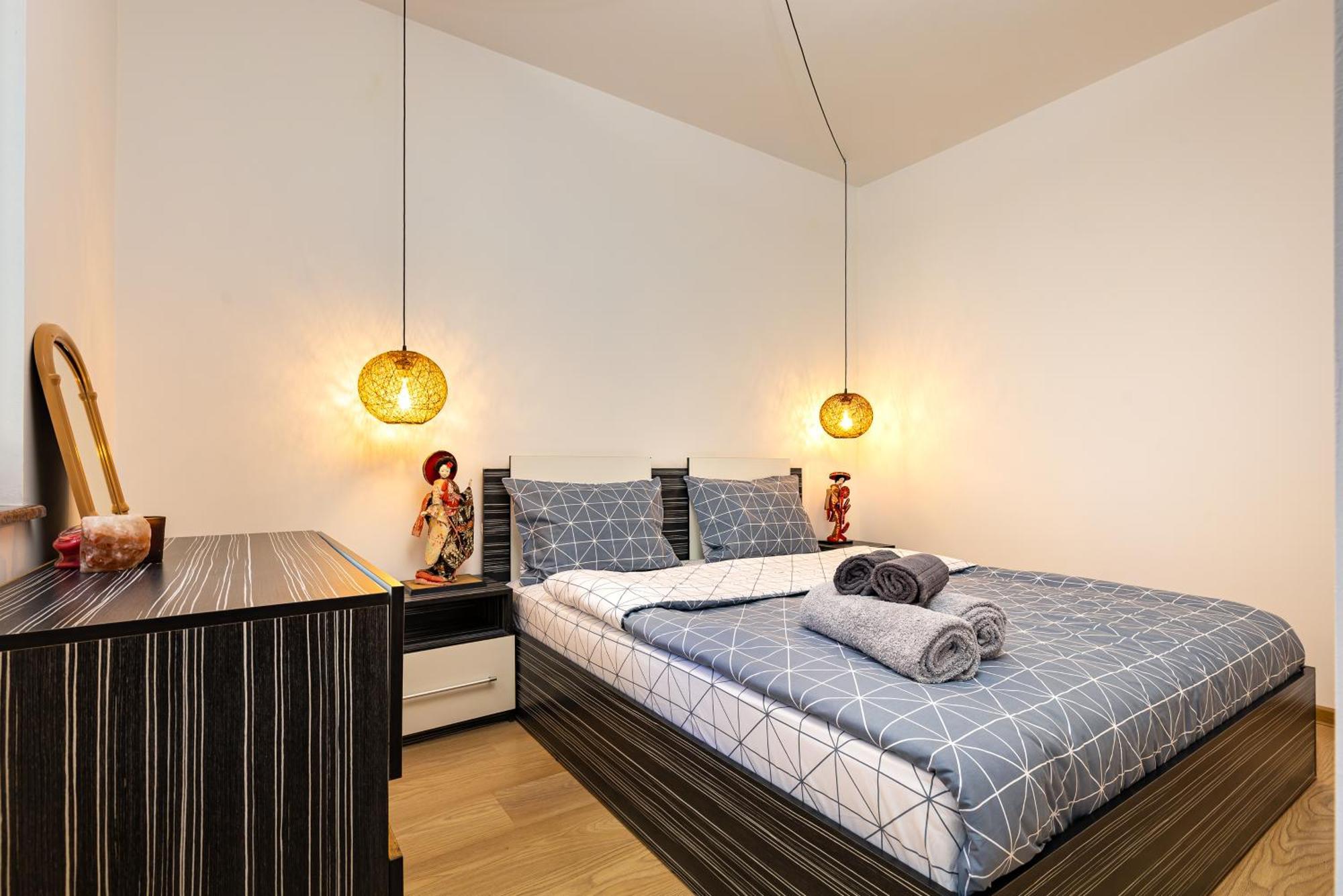 شقة 'Little Little' House In The Town Center & Parking بلوفديف المظهر الخارجي الصورة